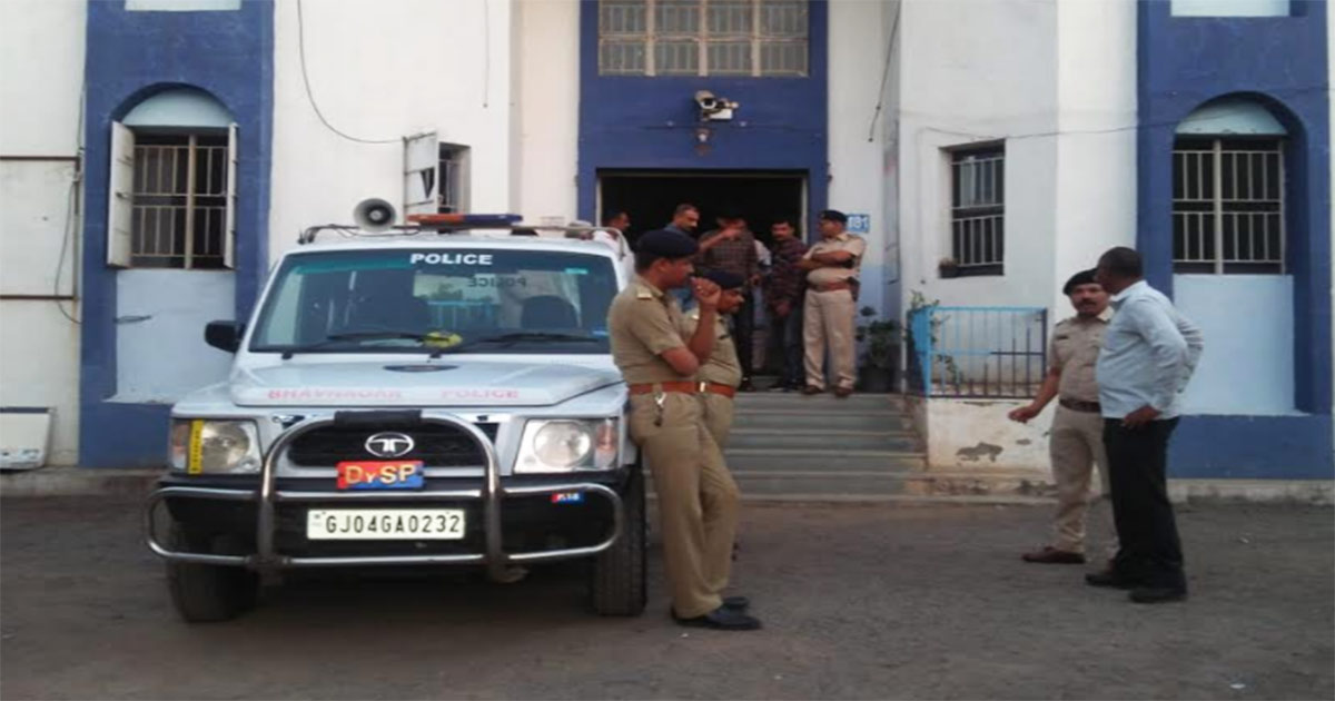 Bhavanagar police